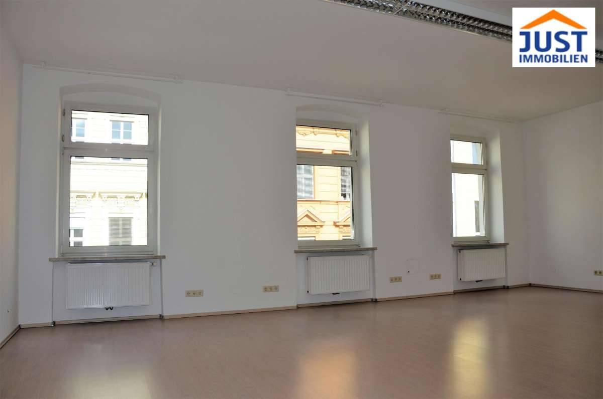 BÜROFLÄCHE NÄHE GOETHEKREUZUNG/LANDSTRASSE - Ansicht 2