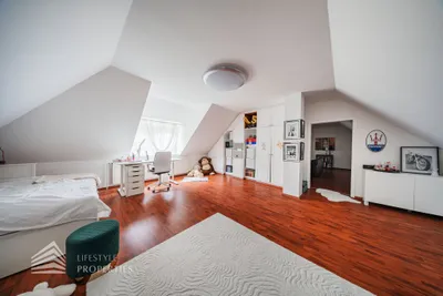 7-Zimmer-Immobilie kaufen in Graz-Umgebung – 300 m², € 790.000 – Bild 38 von 44