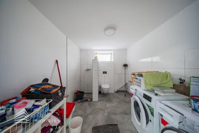 7-Zimmer-Immobilie kaufen in Graz-Umgebung – 300 m², € 790.000 – Bild 13 von 44