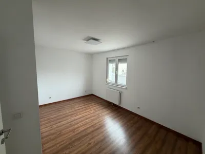 3-Zimmer-Wohnung mieten in Wiener Neustadt – 76 m², € 850 – Bild 2 von 9
