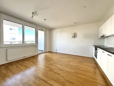 Schöne 2-Zimmer Wohnung mit Loggia an der Brünner Straße – Bild 3