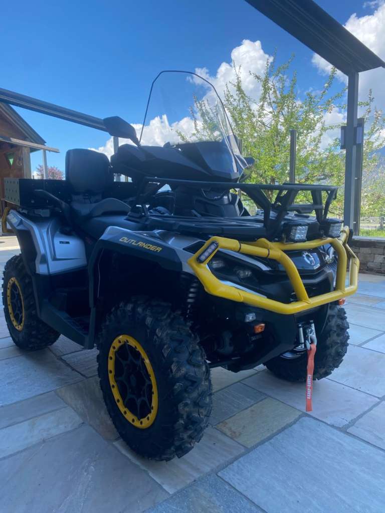 Can-Am Outlander MAX XT-P T 1000 Hyper Silver & Neon Yellow MY 2024 Quad