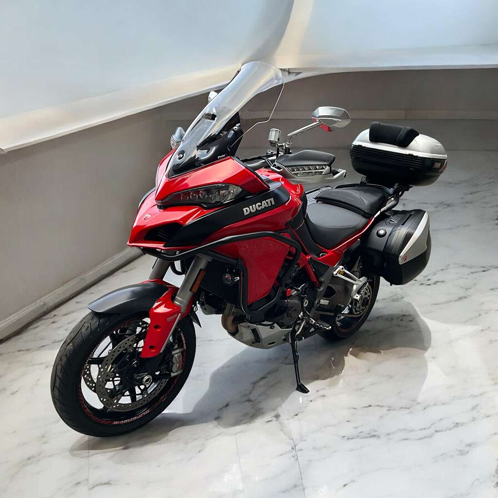 Ducati Multistrada 1200 S      **mit Zubehör** Tourer