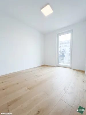Mit großem Balkon: Traumhafte 2-Zimmer-Wohnung direkt an der U3 I WOHNEN IN SANKT-GOTTHARD – Bild 2