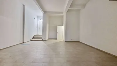 7-Zimmer-Gewerbeimmobilie mieten in Wien – 253 m², € 3.331 – Bild 12 von 13