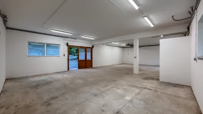 Gewerbeimmobilie mieten in Kitzbühel – 120 m², € 1.661