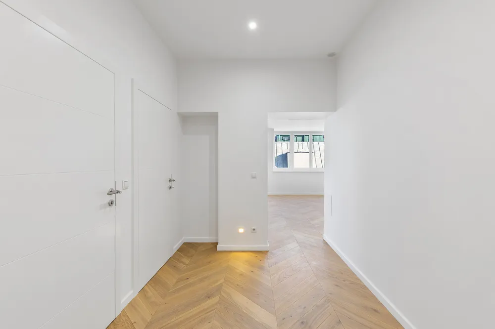 Elegante Dachgeschosswohnung: Luxuriöses Wohnen über den Dächern Wiens – pohled 2