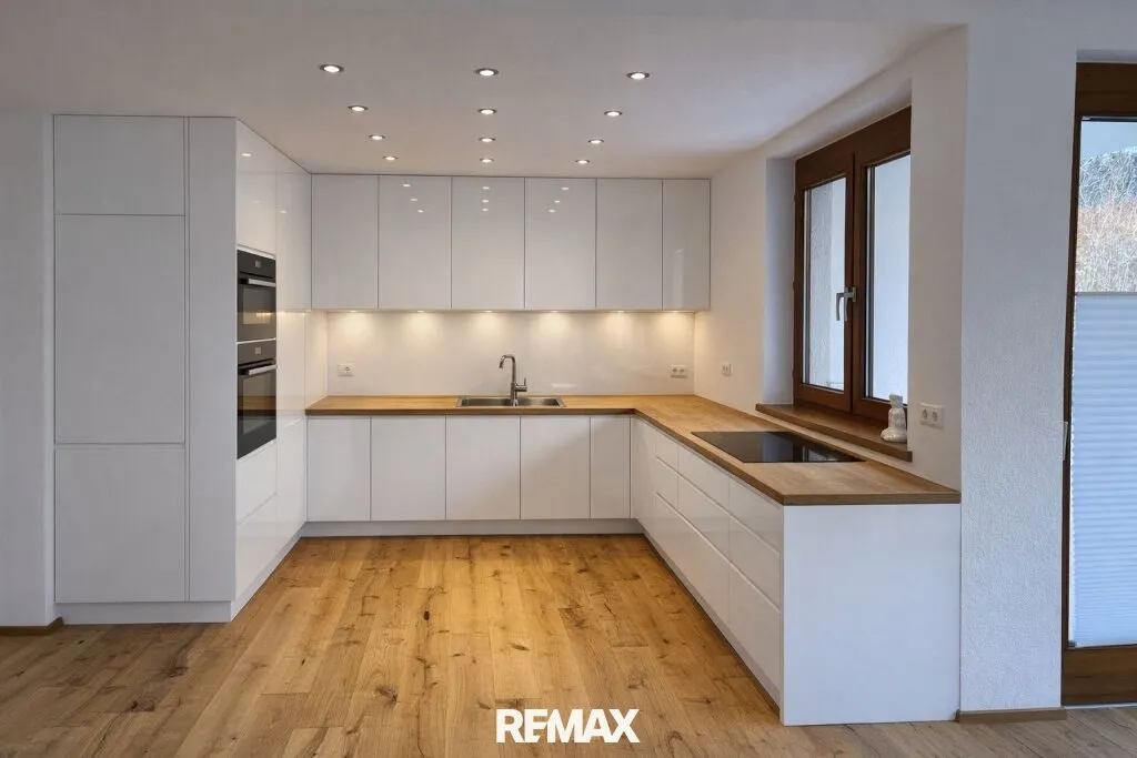 Zeitgemäßer Wohnkomfort: 3-Zimmer-Wohnung mit stilvollen Details! - Ansicht 3
