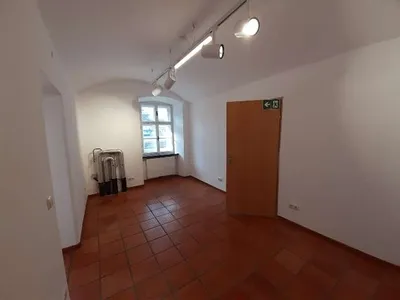 Gewerbeimmobilie mieten in Hartberg-Fürstenfeld – 59 m², € 1.080 – Bild 4 von 5