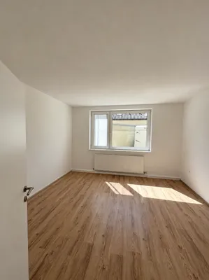 2-Zimmer-Wohnung mieten in Linz Land – 63 m², € 870 – Bild 3 von 6