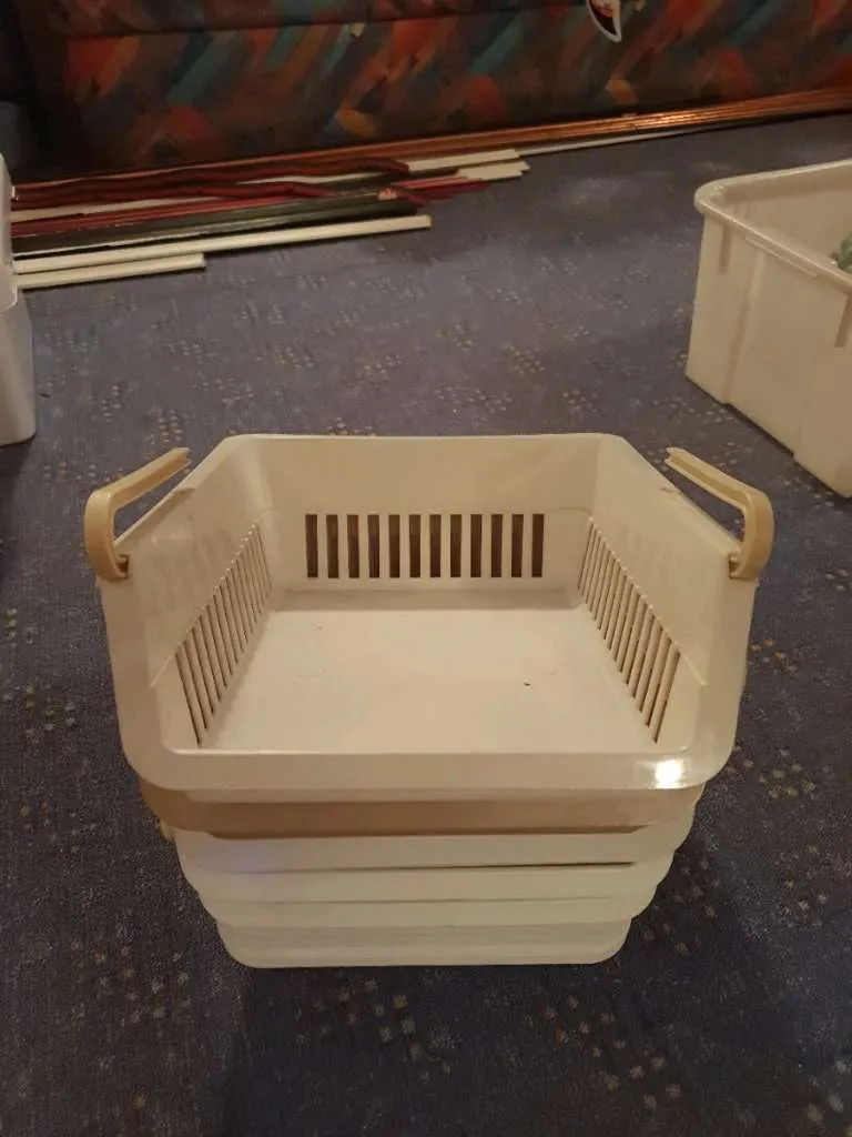 Regal Hängekörbe 9 Stk., € 9,- (1140 Wien)