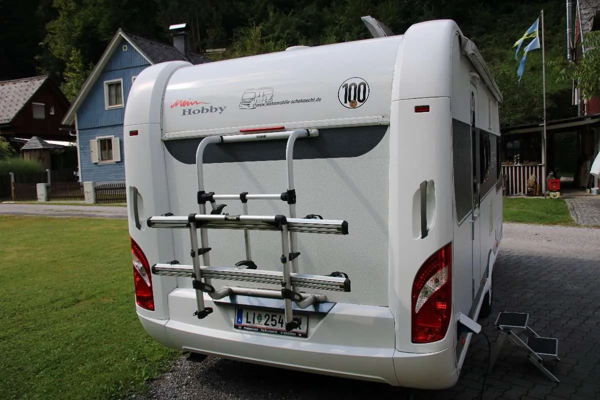 Hobby De Luxe 490 KMF