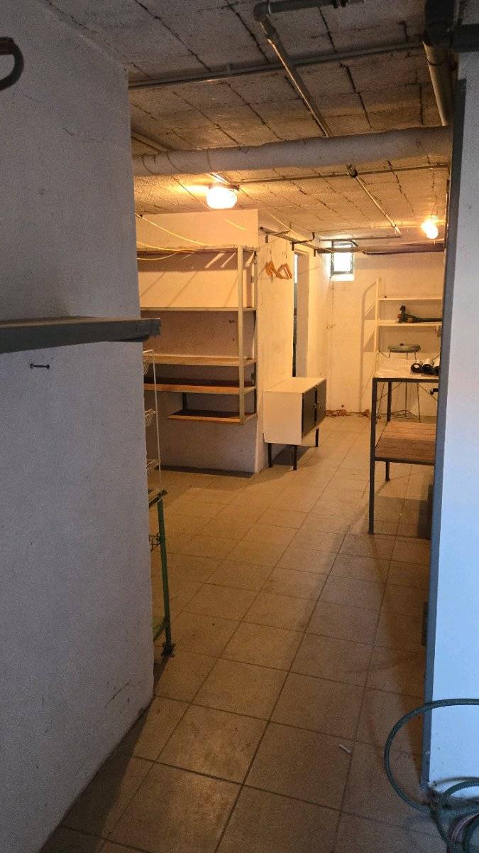 Haus zu Vermieten - Ansicht 3