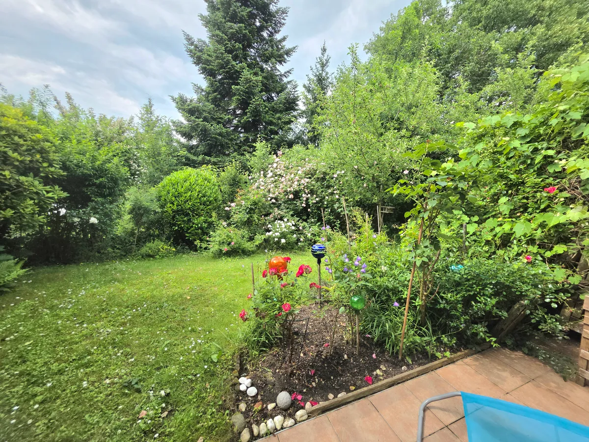TOLLES, GROßES Reihenhaus aus den 80ern in ANDRITZER "WÜNSCH DIR WAS LAGE" - RUHIG, SONNIG - NATUR PUR & NAHVERSORGER/ÖFFIS in Gehdistanz !!!, Andritz