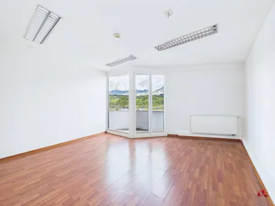 Gewerbeimmobilie mieten in Kufstein – 68 m², € 1.140 – Bild 1 von 8