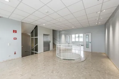 7-Zimmer-Gewerbeimmobilie mieten in Wien – 240 m², € 3.756 – Bild 17 von 22