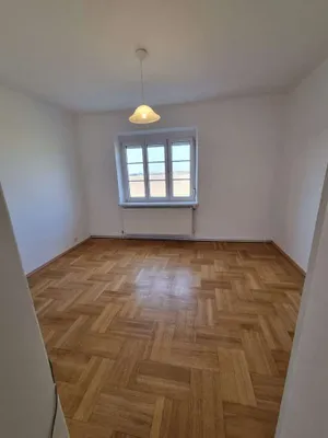 2-Zimmer-Wohnung mieten in Korneuburg – 53 m², € 649 – Bild 2 von 6