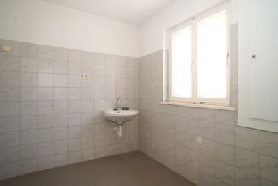 8-Zimmer-Gewerbeimmobilie kaufen in Hartberg-Fürstenfeld – 205 m², € 295.000 – Bild 27 von 32