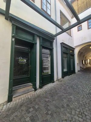 Gewerbeimmobilie mieten in Neunkirchen – 34 m², € 416