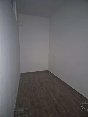 Gewerbeimmobilie mieten in Neunkirchen – 34 m², € 416 – Bild 11 von 12