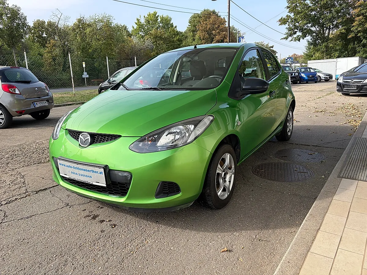 Mazda Mazda2