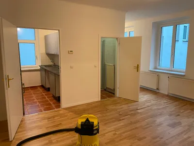 Schöne 2-Zimmer-Wohnung - ruhig & zentral – Bild 2