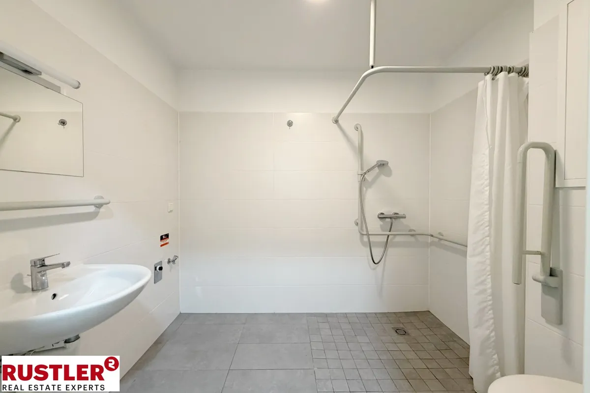 Betreutes Wohnen: 2 Zimmerwohnung mit Traumterrasse und zentral gelegen - Ansicht 2