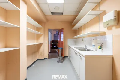 Gewerbeimmobilie mieten in Wien – 414 m², € 3.999 – Bild 10 von 18