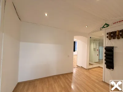 Immobilie kaufen in Innsbruck-Land – 91 m², € 295.000 – Bild 4 von 11