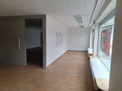 Gewerbeimmobilie mieten in Salzburg-Umgebung – 150 m², € 1.200 – Bild 16 von 16