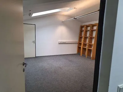 Gewerbeimmobilie mieten in Salzburg-Umgebung – 150 m², € 1.200 – Bild 5 von 16
