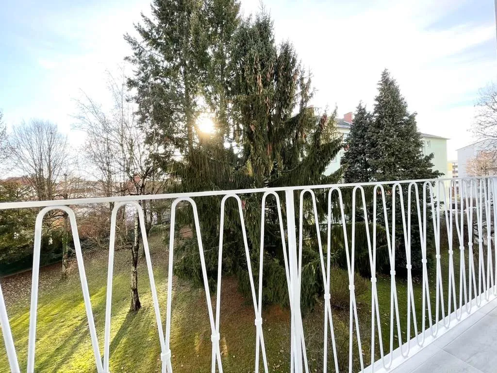 ***PROVISIONSFREI - TRAUMLAGE ST. PETER - WOHNEN BEIM ORF PARK- EXKLUSIVER ERSTBEZUG NACH NEUSANIERUNG - 4 ZIMMER NEUBAU inkl. SÜD LOGGIA - INKL. NEUER KÜCHE*** - Ansicht 3