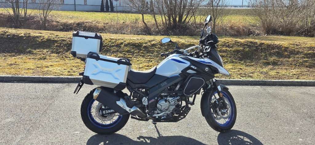 Suzuki V-Strom 650 xt Tourer