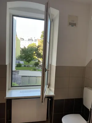 1-Zimmer-Wohnung mieten in Linz – 30 m², € 480 – Bild 2 von 9