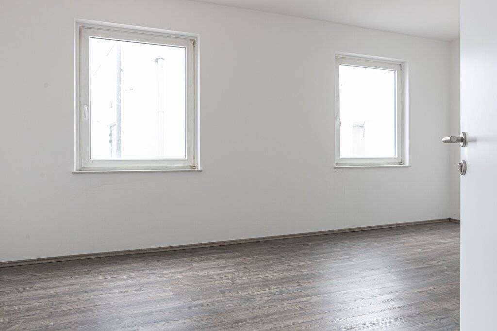 Büro mit Parkplatz Himberg – pohled 3