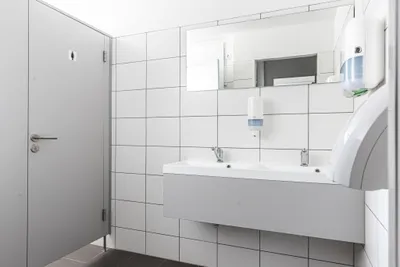 1-Zimmer-Gewerbeimmobilie mieten in Bruck an der Leitha – 20 m², € 340 – Bild 5 von 8
