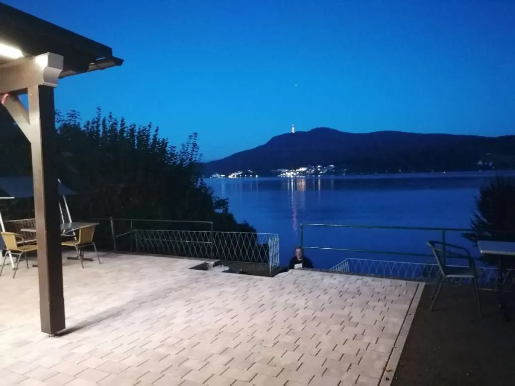 Ferienhaus direkt am Wörthersee mit Seezugang - Ansicht 3
