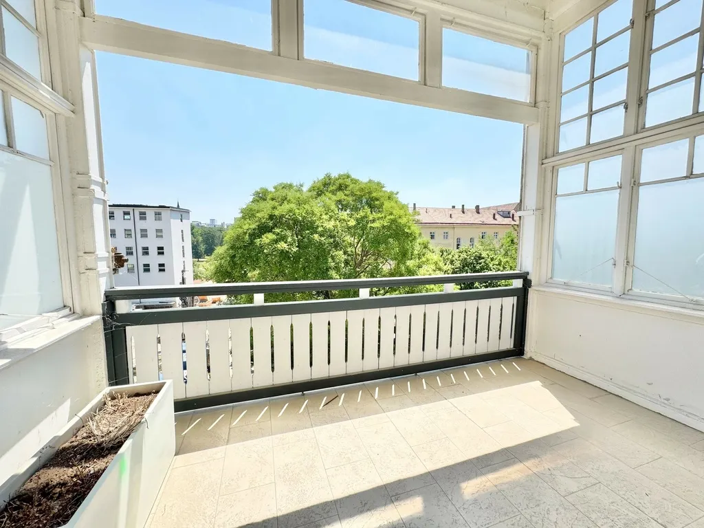 ERSTBEZUG NACH SANIERUNG | TOPLAGE NÄHE THERESIANUM | EXKLUSIVE, KLIMATISIERTE 3 ZIMMER | GARTENSEITIGER BALKON | U-BAHN-NÄHE, Wien