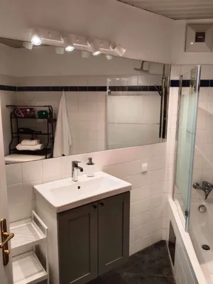 2-Zimmer-Wohnung mieten in Baden – 42 m², € 950 – Bild 22 von 24