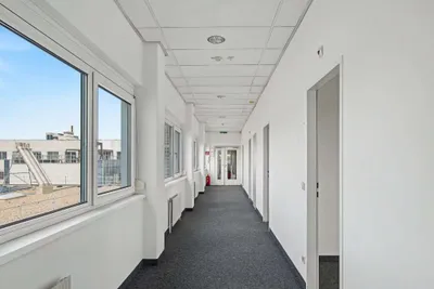 Gewerbeimmobilie mieten in Wien – 450 m², € 10 – Bild 14 von 17