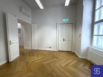 7-Zimmer-Gewerbeimmobilie mieten in Wien – 270 m², € 6.761 – Bild 26 von 32