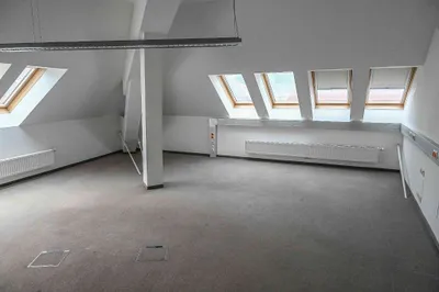 Gewerbeimmobilie mieten in Leoben – 394 m², € 3.743 – Bild 10 von 12