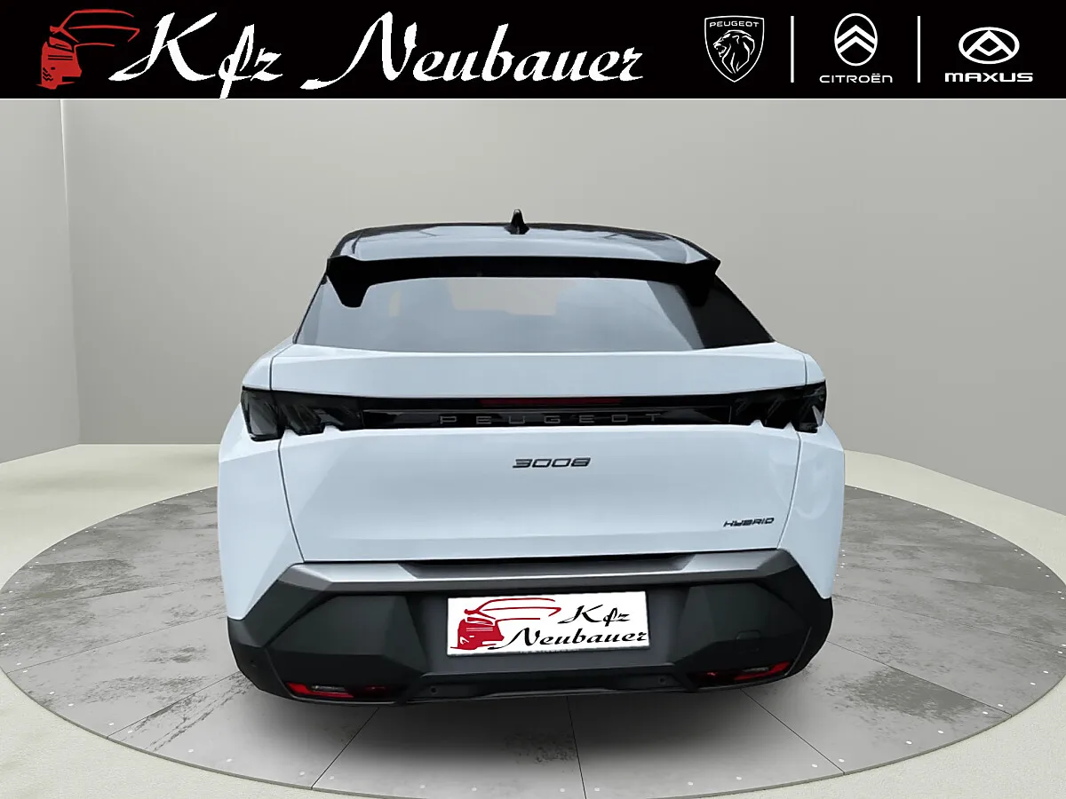 Peugeot 3008 1.2 Hybrid 145 GT – Bild 5