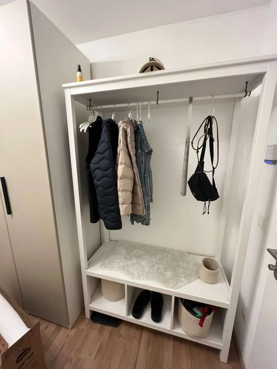 IKEA Hemnes Garderobe, € 70,- (1230 Wien)