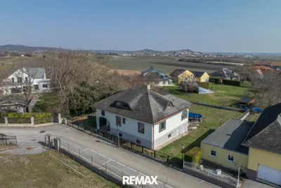 4-Zimmer-Haus kaufen in Eisenstadt - Umgebung – 123 m², € 299.000 – Bild 1 von 13