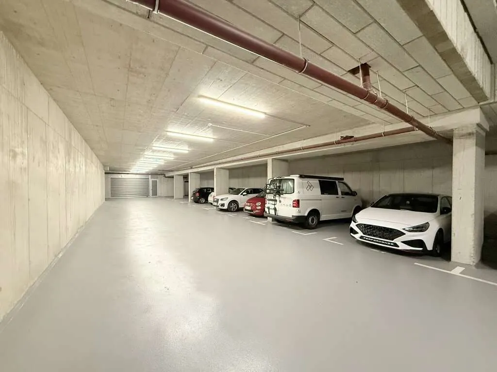 Michael-Reś-Gasse 2 - Garagenstellplatz mit 2,9m Einfahrthöhe gleich bei 32A / Straßenbahnlinie 26! - Veduta 3