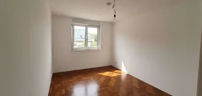 4-Zimmer-Haus mieten in Wiener Neustadt Land – 115,58 m², € 3.418 – Bild 6 von 9