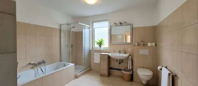4-Zimmer-Haus mieten in Wiener Neustadt Land – 115,58 m², € 3.418 – Bild 3 von 9