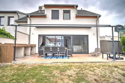 6-Zimmer-Haus kaufen in Neusiedl am See – 140 m², € 749.000 – Bild 3 von 34