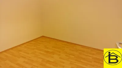 11-Zimmer-Gewerbeimmobilie mieten in Sankt Pölten – 318 m², € 3.258 – Bild 8 von 14